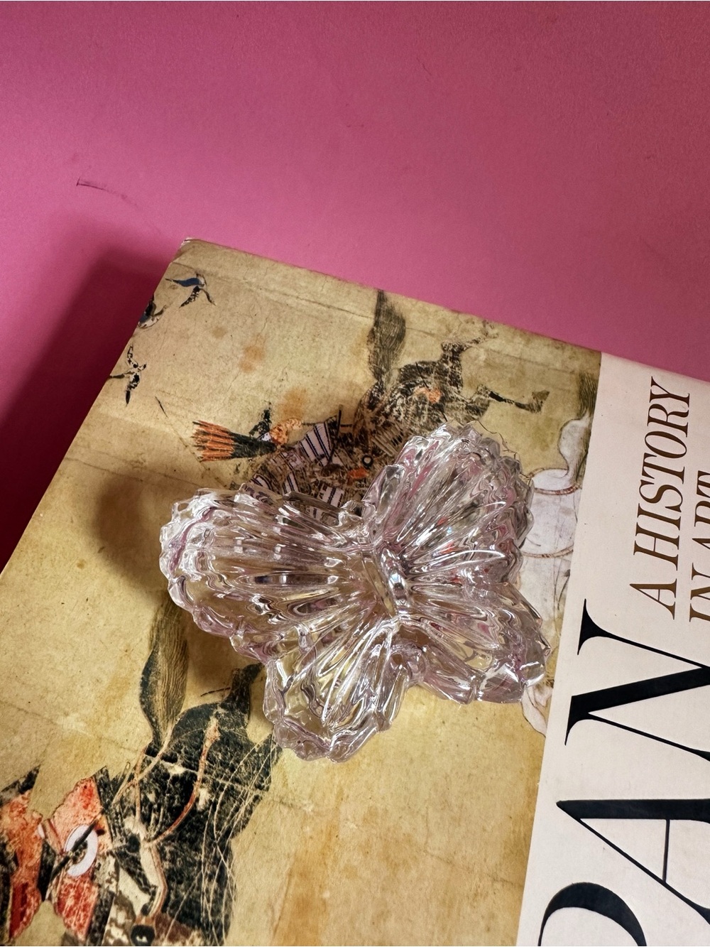 Sweet Vintagd Clear Glass Butterfly Trinket Dish